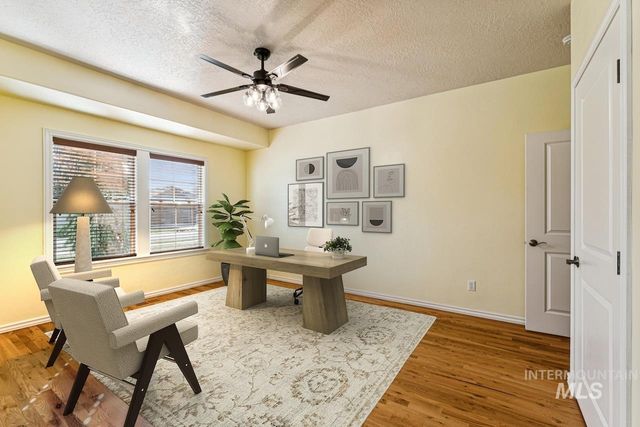 977 N Woodvalley, Eagle, ID 83616