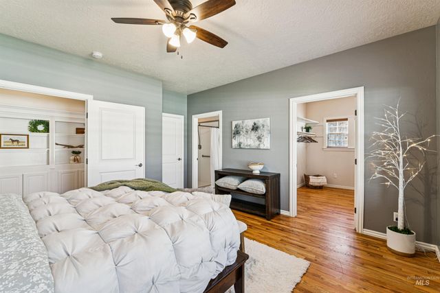 977 N Woodvalley, Eagle, ID 83616