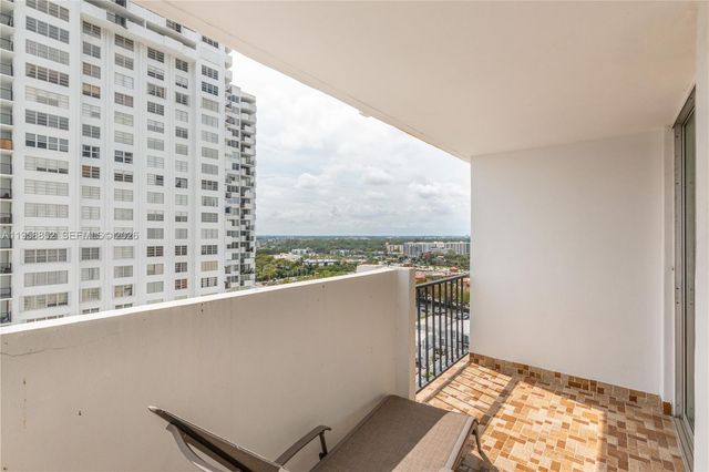 2780 NE 183rd St 1606, Aventura, FL 33160