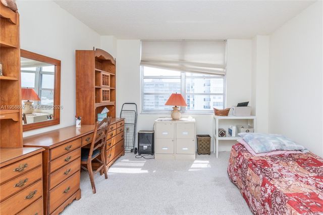 2780 NE 183rd St 1606, Aventura, FL 33160