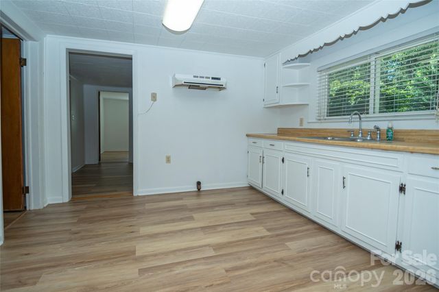 3036 Flat Gap Road, Valdese, NC 28690
