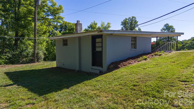 3036 Flat Gap Road, Valdese, NC 28690