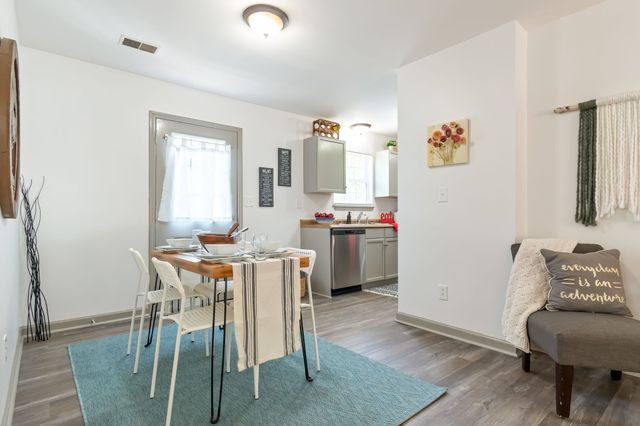 2674 Old Matthews Rd, Nashville, TN 37207
