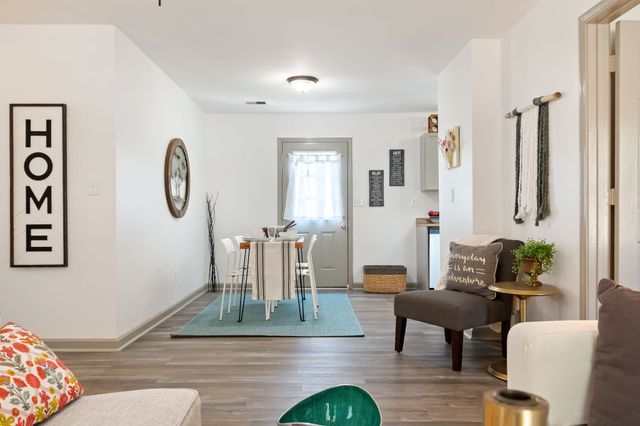 2674 Old Matthews Rd, Nashville, TN 37207