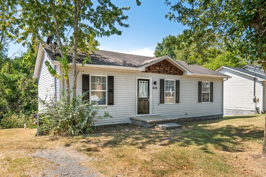 2674 Old Matthews Rd, Nashville, TN 37207