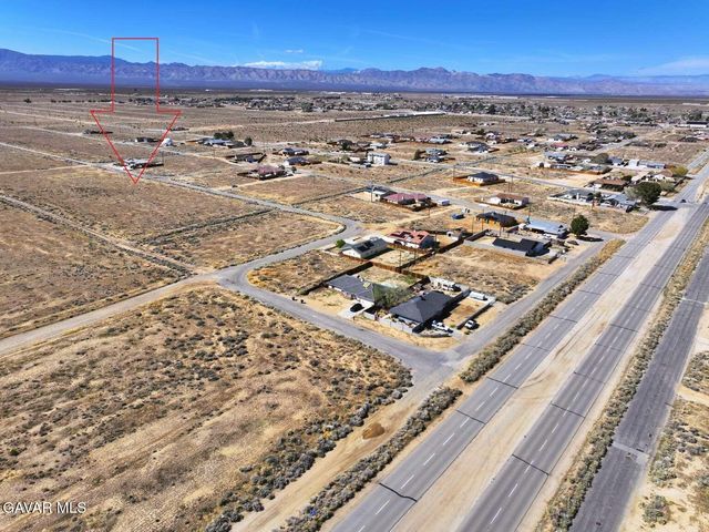 7820 Jacaranda Avenue, California City, CA 93505