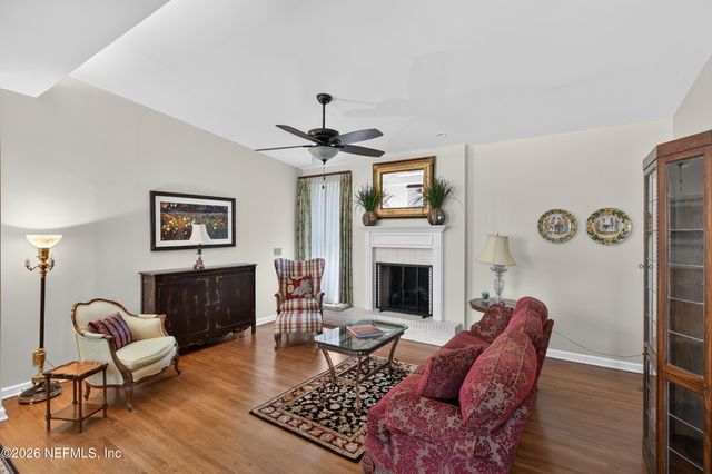 2432 JOSE Circle S, Jacksonville, FL 32217
