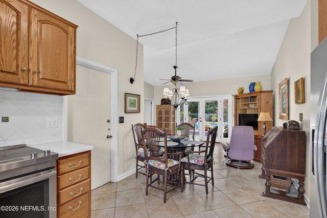 2432 JOSE Circle S, Jacksonville, FL 32217