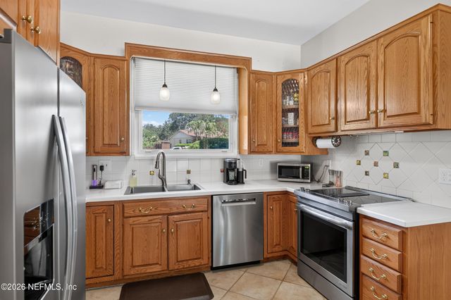 2432 JOSE Circle S, Jacksonville, FL 32217