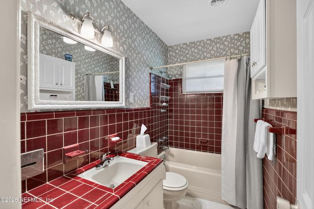 2432 JOSE Circle S, Jacksonville, FL 32217