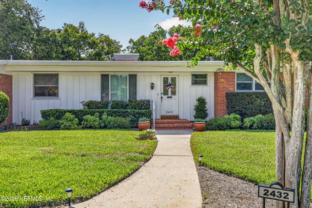 2432 JOSE Circle S, Jacksonville, FL 32217