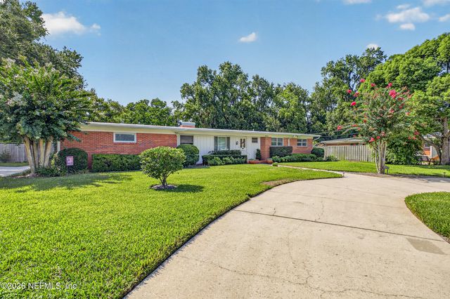 2432 JOSE Circle S, Jacksonville, FL 32217