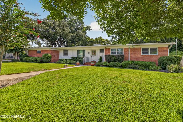 2432 JOSE Circle S, Jacksonville, FL 32217