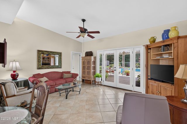 2432 JOSE Circle S, Jacksonville, FL 32217