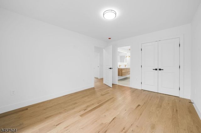 1880 Long Ter, Union Twp., NJ 07083