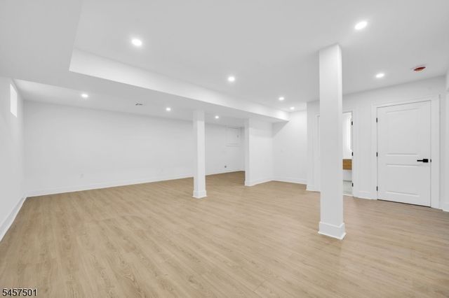 1880 Long Ter, Union Twp., NJ 07083