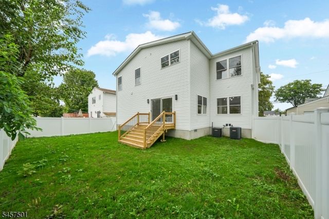 1880 Long Ter, Union Twp., NJ 07083