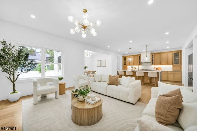 1880 Long Ter, Union Twp., NJ 07083