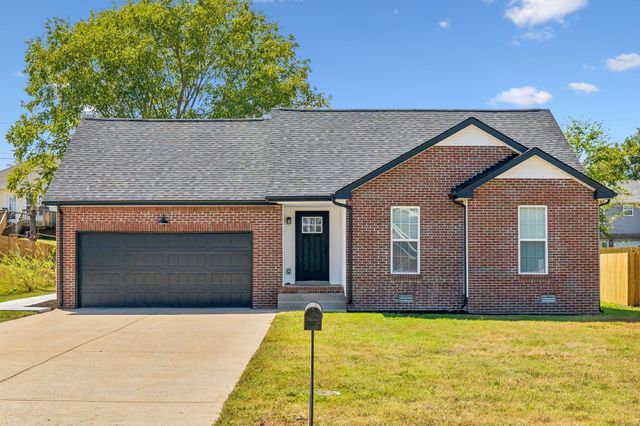 1824 Cottingham Ct, Clarksville, TN 37042