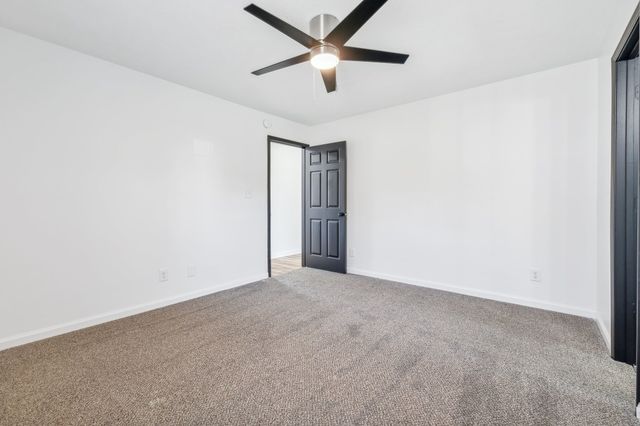 1824 Cottingham Ct, Clarksville, TN 37042
