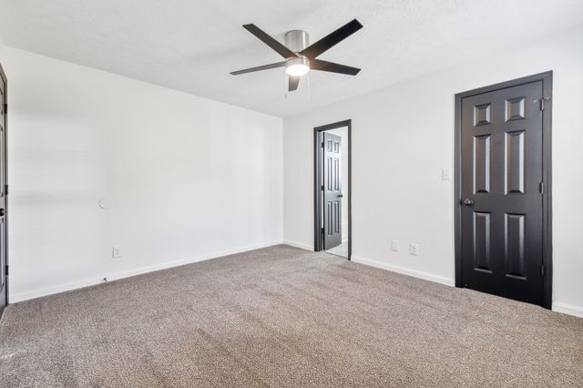 1824 Cottingham Ct, Clarksville, TN 37042