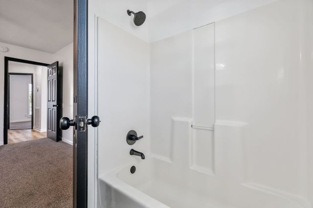 1824 Cottingham Ct, Clarksville, TN 37042