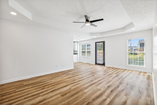 1824 Cottingham Ct, Clarksville, TN 37042