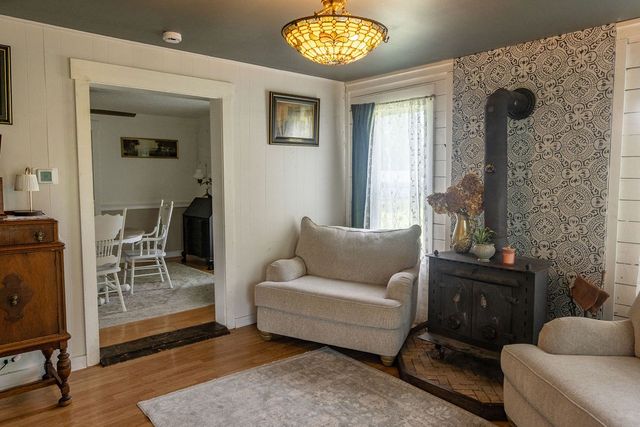355 Whitson Rd, Bethpage, TN 37022