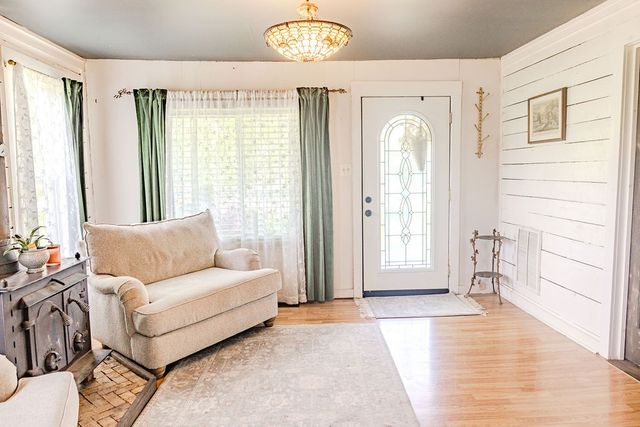 355 Whitson Rd, Bethpage, TN 37022