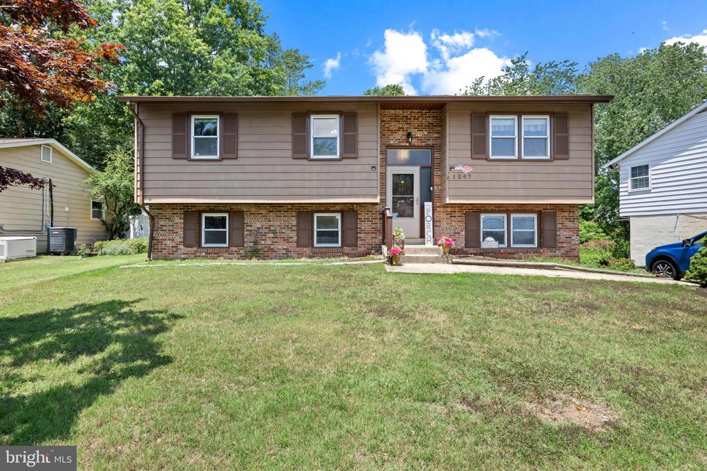 1247 RIVER BAY RD, Annapolis, MD 21409