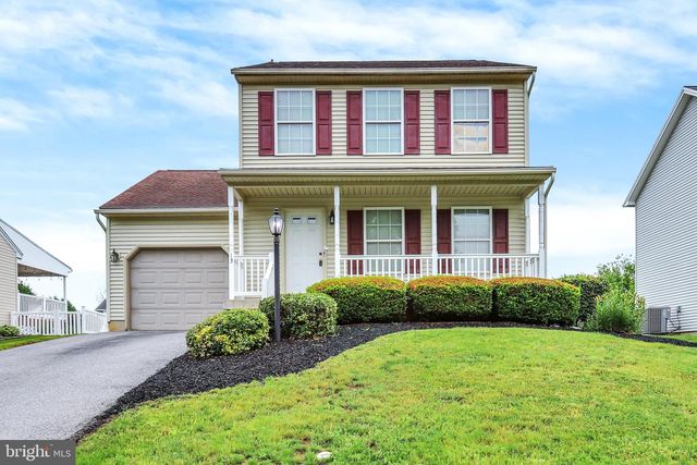 13 KINGSBRIDGE CIR, Carlisle, PA 17013