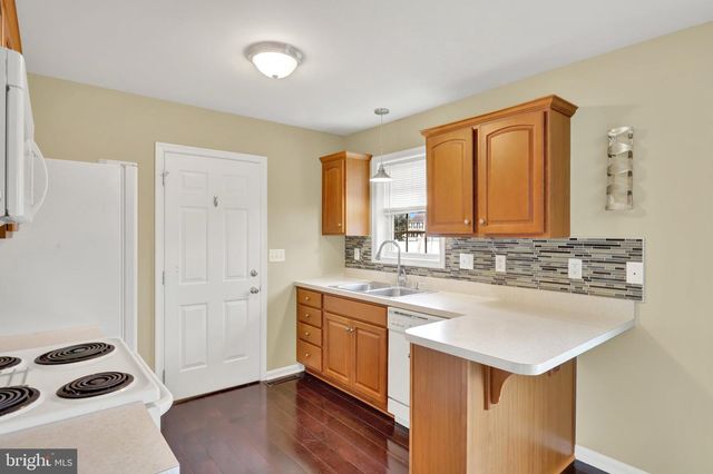 13 KINGSBRIDGE CIR, Carlisle, PA 17013