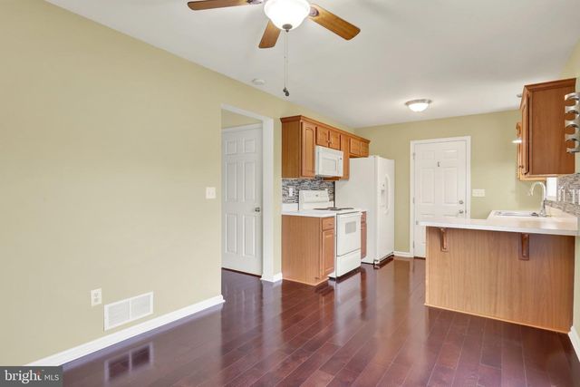 13 KINGSBRIDGE CIR, Carlisle, PA 17013