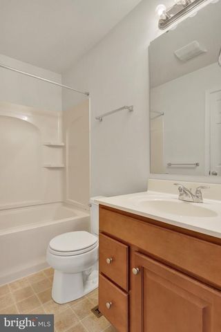 13 KINGSBRIDGE CIR, Carlisle, PA 17013