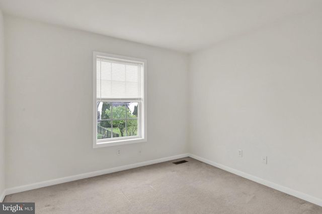 13 KINGSBRIDGE CIR, Carlisle, PA 17013