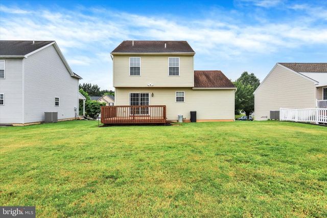 13 KINGSBRIDGE CIR, Carlisle, PA 17013
