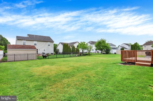 13 KINGSBRIDGE CIR, Carlisle, PA 17013