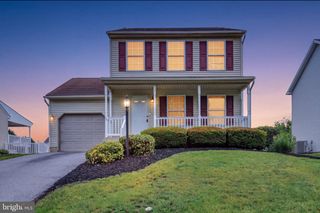 13 KINGSBRIDGE CIR, Carlisle, PA 17013