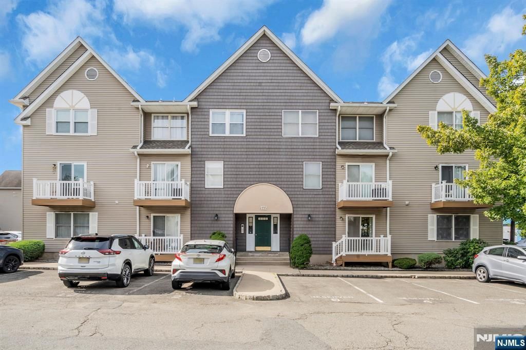472 Forest Street 204, Kearny, NJ 07032