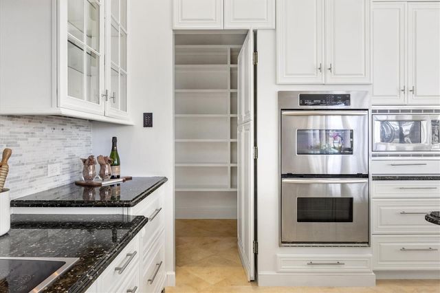 7028 PORTMARNOCK PLACE, Lakewood Ranch, FL 34202