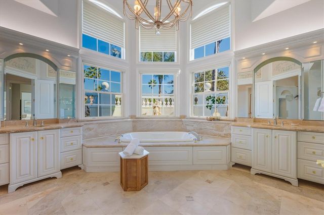 7028 PORTMARNOCK PLACE, Lakewood Ranch, FL 34202