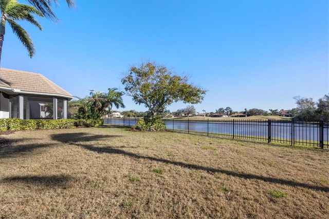 7028 PORTMARNOCK PLACE, Lakewood Ranch, FL 34202