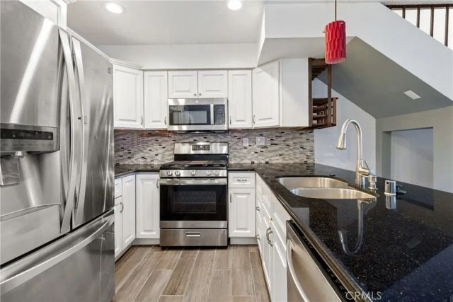 12411 Osborne 2, Pacoima, CA 91331