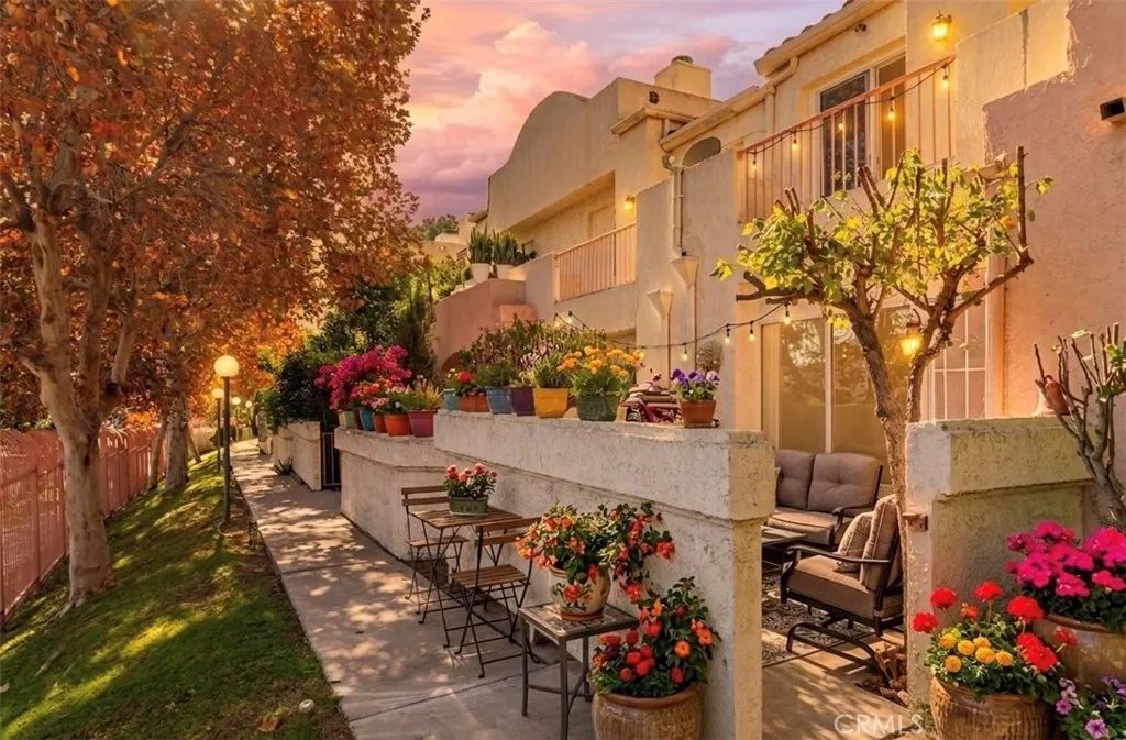 12411 Osborne 2, Pacoima, CA 91331