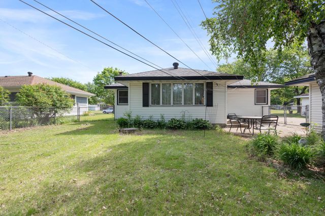 11516 Heather Street NW, Coon Rapids, MN 55433