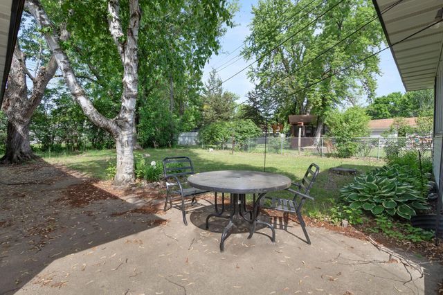 11516 Heather Street NW, Coon Rapids, MN 55433