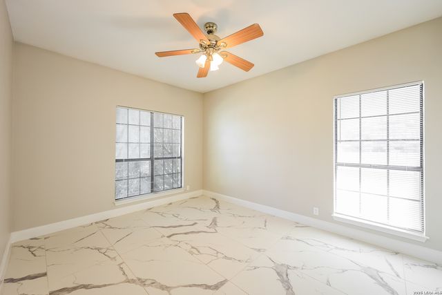 15931 MISSION RDG, San Antonio, TX 78232