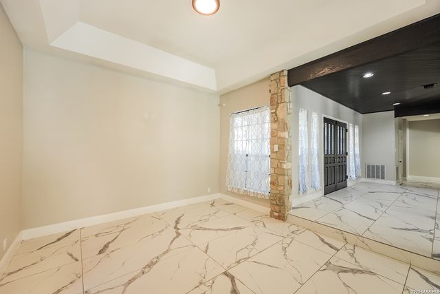15931 MISSION RDG, San Antonio, TX 78232