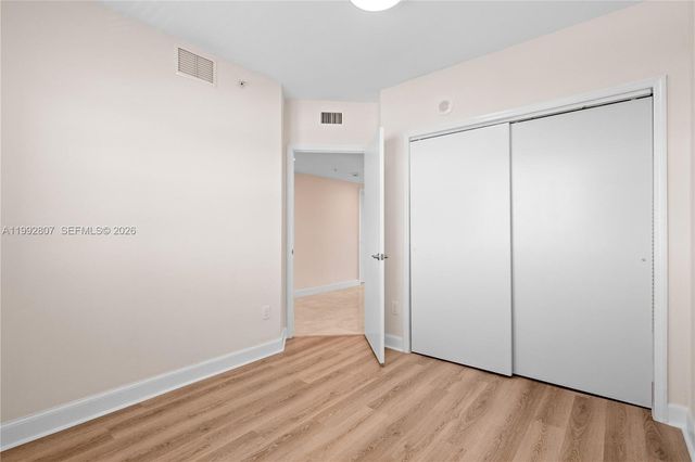 15051 Royal Oaks Lane 2103, North Miami, FL 33181