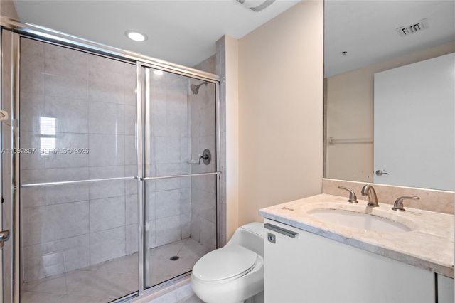 15051 Royal Oaks Lane 2103, North Miami, FL 33181